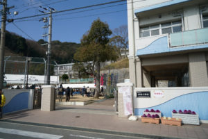 今回の会場である家島は、兵庫県の南西部、姫路市の沖合約18kmに浮かぶ大小44の島々