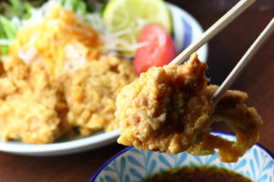 テムジン オリーブ地鶏のとり天 1300円(税込)